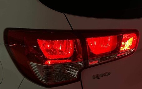 KIA Rio III рестайлинг, 2015 год, 1 040 000 рублей, 29 фотография