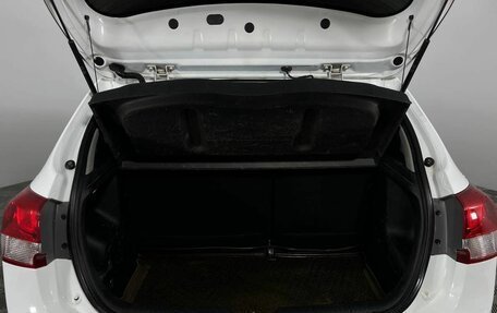 KIA Rio III рестайлинг, 2015 год, 1 040 000 рублей, 28 фотография