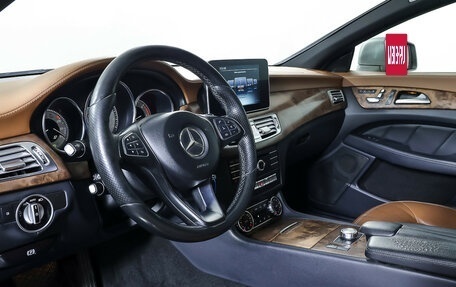 Mercedes-Benz CLS, 2015 год, 2 397 000 рублей, 14 фотография