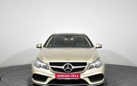 Mercedes-Benz E-Класс, 2016 год, 2 050 000 рублей, 2 фотография