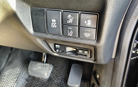 Honda Stepwgn IV, 2018 год, 2 500 000 рублей, 11 фотография