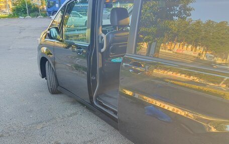 Honda Stepwgn IV, 2018 год, 2 500 000 рублей, 21 фотография