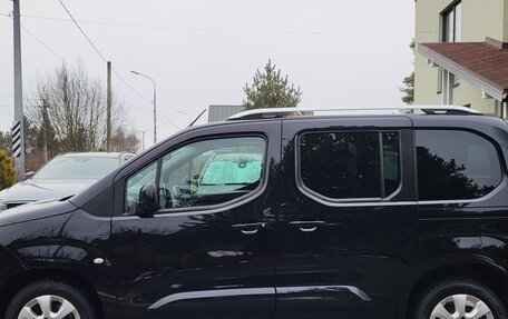 Opel Combo E, 2020 год, 1 999 000 рублей, 4 фотография