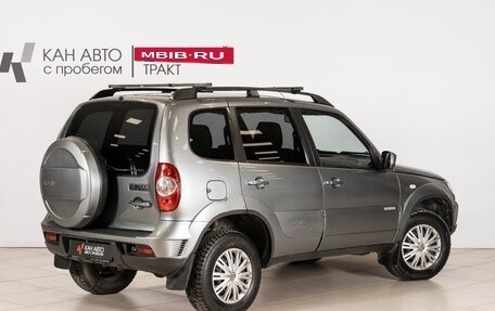 Chevrolet Niva I рестайлинг, 2017 год, 744 100 рублей, 2 фотография