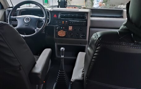 Volkswagen Transporter T4, 2000 год, 1 200 000 рублей, 5 фотография