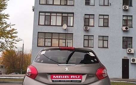 Peugeot 208 II, 2014 год, 700 000 рублей, 3 фотография