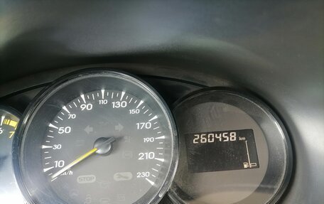 Renault Fluence I, 2011 год, 630 000 рублей, 2 фотография