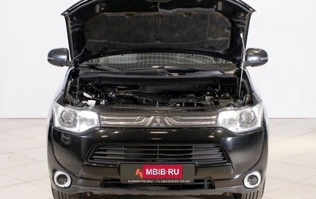 Mitsubishi Outlander III рестайлинг 3, 2013 год, 1 350 000 рублей, 11 фотография