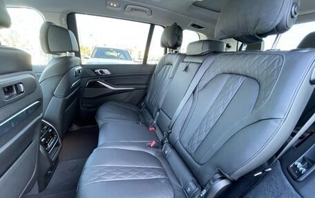 BMW X7, 2025 год, 15 353 035 рублей, 16 фотография