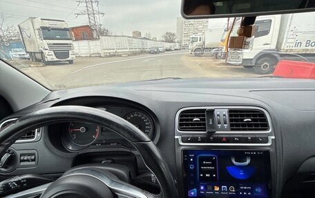 Volkswagen Polo VI (EU Market), 2018 год, 985 000 рублей, 4 фотография