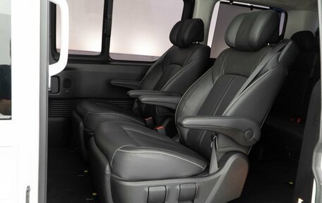 Hyundai Staria, 2022 год, 5 669 404 рублей, 11 фотография