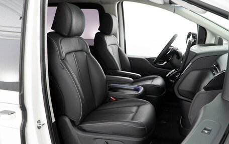 Hyundai Staria, 2022 год, 5 669 404 рублей, 9 фотография