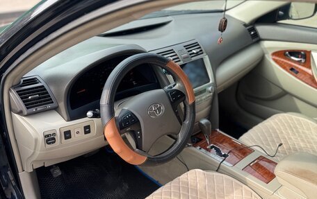 Toyota Camry, 2008 год, 950 000 рублей, 3 фотография