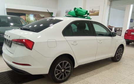 Skoda Rapid II, 2022 год, 2 000 000 рублей, 6 фотография