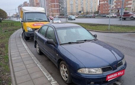 Mitsubishi Carisma I, 2000 год, 120 000 рублей, 2 фотография