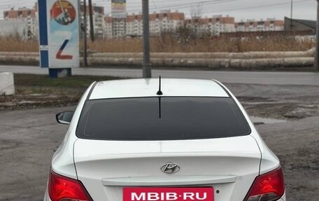 Hyundai Solaris II рестайлинг, 2015 год, 500 000 рублей, 7 фотография