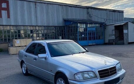 Mercedes-Benz C-Класс, 1997 год, 295 000 рублей, 2 фотография