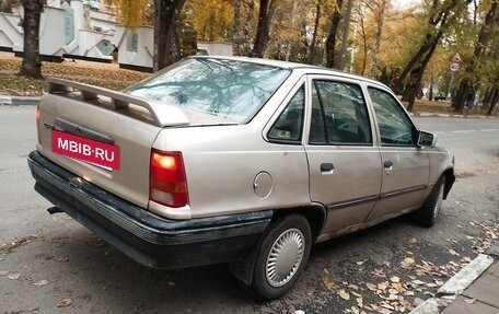 Opel Kadett E рестайлинг, 1987 год, 49 999 рублей, 2 фотография