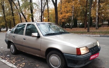 Opel Kadett E рестайлинг, 1987 год, 49 999 рублей, 1 фотография