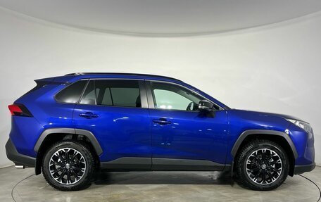 Toyota RAV4, 2021 год, 3 695 000 рублей, 5 фотография