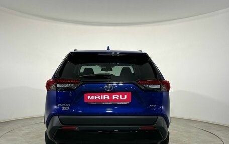 Toyota RAV4, 2021 год, 3 695 000 рублей, 3 фотография