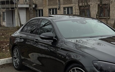 Mercedes-Benz E-Класс, 2020 год, 4 890 000 рублей, 3 фотография