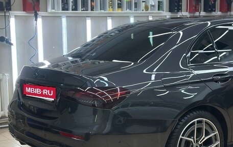 Mercedes-Benz E-Класс, 2020 год, 4 890 000 рублей, 13 фотография
