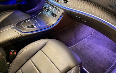 Mercedes-Benz E-Класс, 2020 год, 4 890 000 рублей, 23 фотография