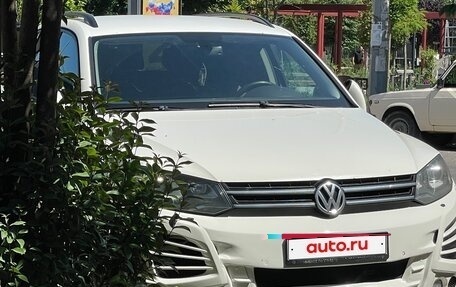 Volkswagen Touareg III, 2011 год, 1 650 000 рублей, 12 фотография