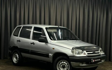Chevrolet Niva I рестайлинг, 2004 год, 239 888 рублей, 2 фотография