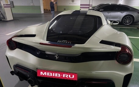 Ferrari 488, 2019 год, 41 929 000 рублей, 4 фотография