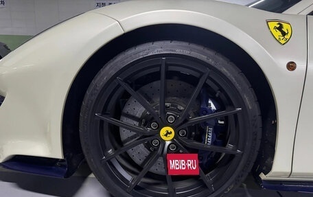 Ferrari 488, 2019 год, 41 929 000 рублей, 6 фотография