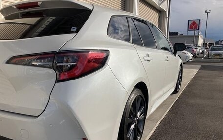 Toyota Corolla, 2022 год, 1 850 000 рублей, 3 фотография