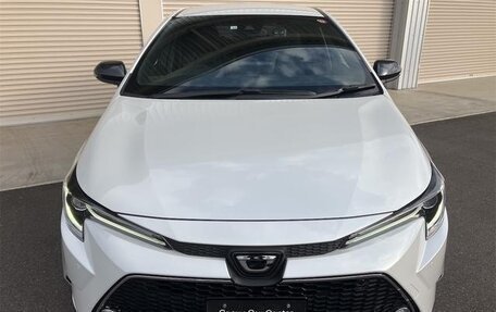 Toyota Corolla, 2022 год, 1 850 000 рублей, 2 фотография