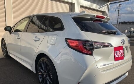 Toyota Corolla, 2022 год, 1 850 000 рублей, 6 фотография