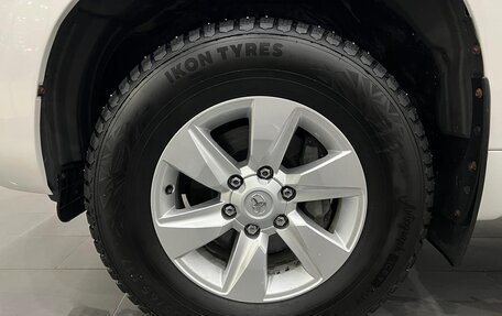 Toyota Land Cruiser Prado 150 рестайлинг 2, 2019 год, 4 500 000 рублей, 6 фотография