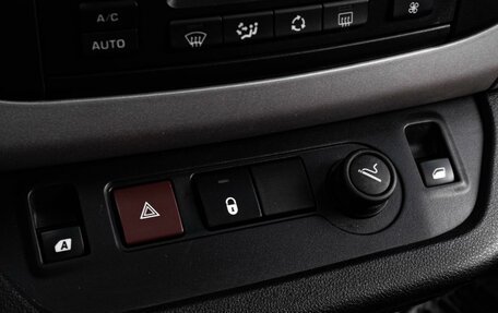 Peugeot Partner II рестайлинг 2, 2014 год, 819 000 рублей, 16 фотография