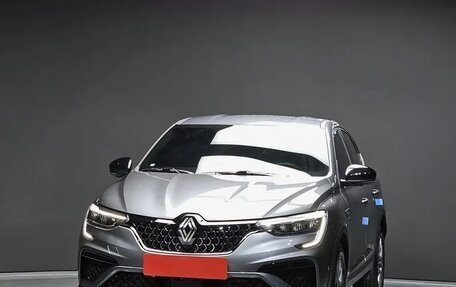 Renault Arkana I, 2023 год, 1 560 000 рублей, 2 фотография