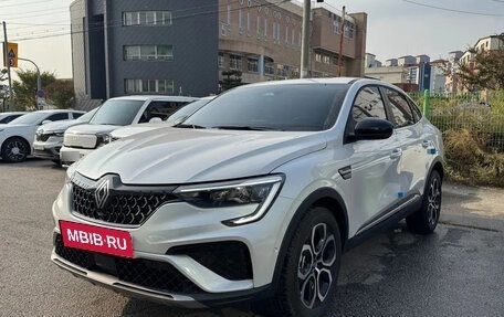 Renault Arkana I, 2023 год, 1 580 000 рублей, 1 фотография