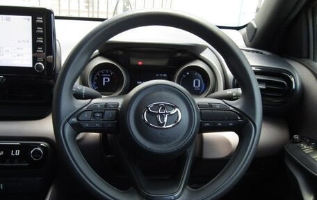 Toyota Yaris, 2021 год, 705 003 рублей, 12 фотография