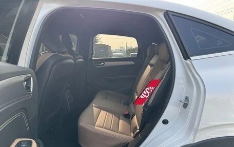 Renault Arkana I, 2023 год, 1 580 000 рублей, 8 фотография