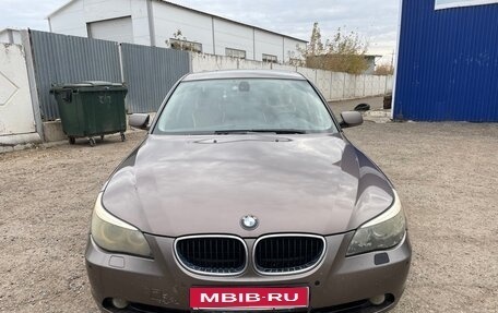 BMW 5 серия, 2005 год, 1 200 000 рублей, 1 фотография