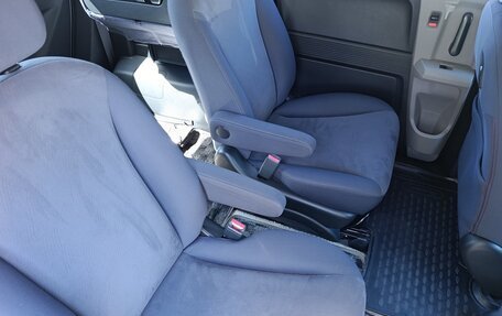 Honda Freed I, 2009 год, 1 100 000 рублей, 19 фотография