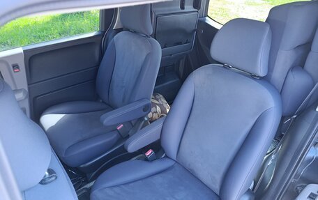 Honda Freed I, 2009 год, 1 100 000 рублей, 17 фотография