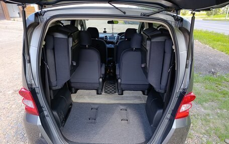 Honda Freed I, 2009 год, 1 100 000 рублей, 23 фотография