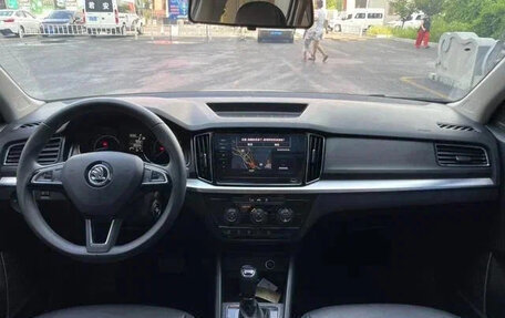 Skoda Kamiq I, 2022 год, 1 350 000 рублей, 9 фотография