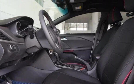 Chevrolet Monza, 2022 год, 1 030 000 рублей, 7 фотография