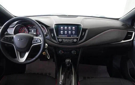 Chevrolet Monza, 2022 год, 1 030 000 рублей, 9 фотография