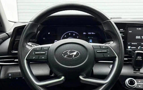 Hyundai Elantra, 2021 год, 1 200 000 рублей, 9 фотография