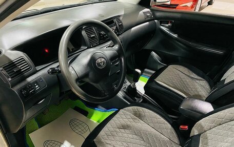 Toyota Corolla, 2004 год, 450 000 рублей, 10 фотография